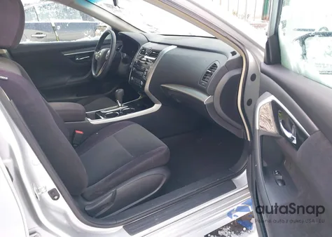 2013 Nissan Altima 2.5 S из США, поврежденный, VIN 1N4AL3AP3DN568413